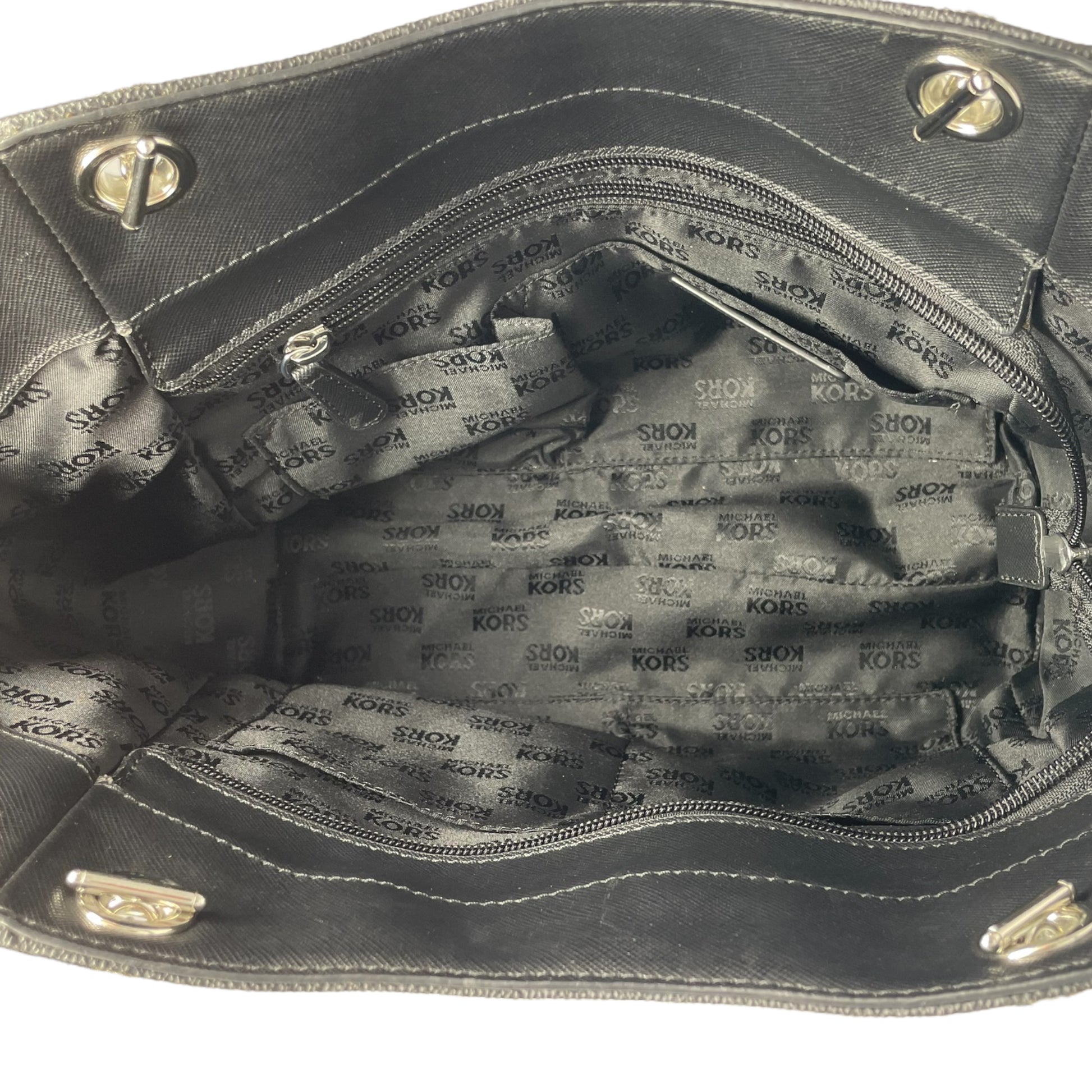 Michael Kors Jet Travel Large Chain Shoulder Tote Bag – LovedLuxeBags