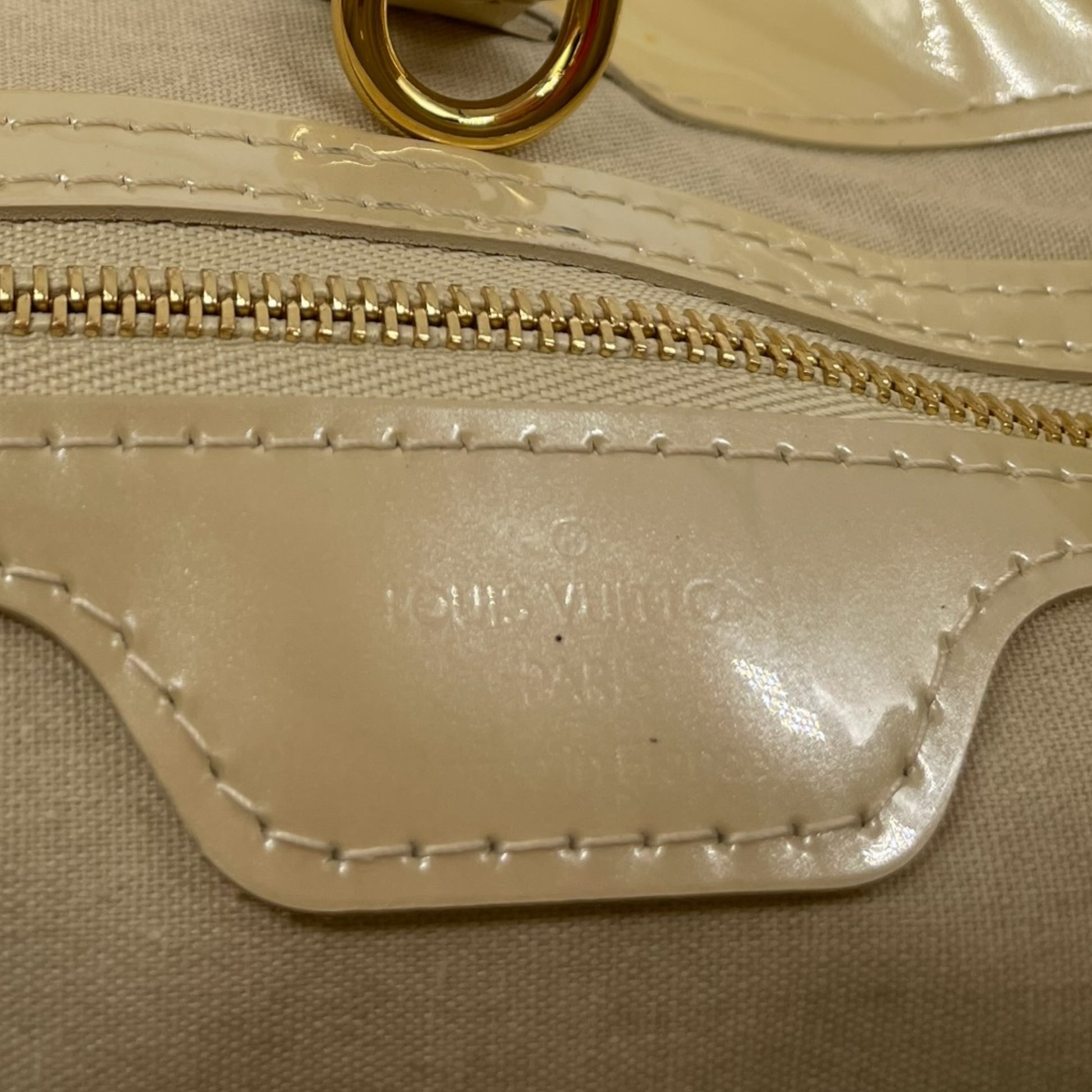 Louis Vuitton Wilshire Handbag Monogram Vernis PM – LovedLuxeBags