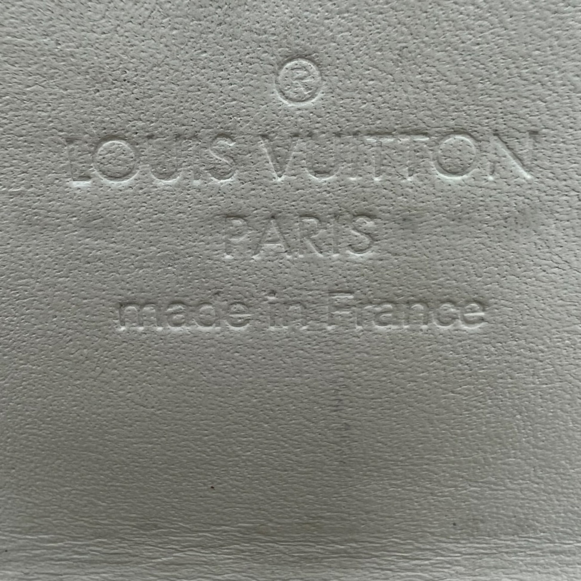 Louis Vuitton Beige Poudre Vernis Sarah Wallet – Jadore Couture